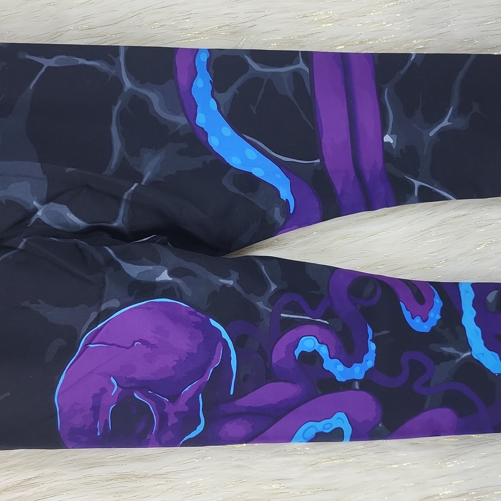 Violate The Dress Code Leggings - Picture 5 of 7